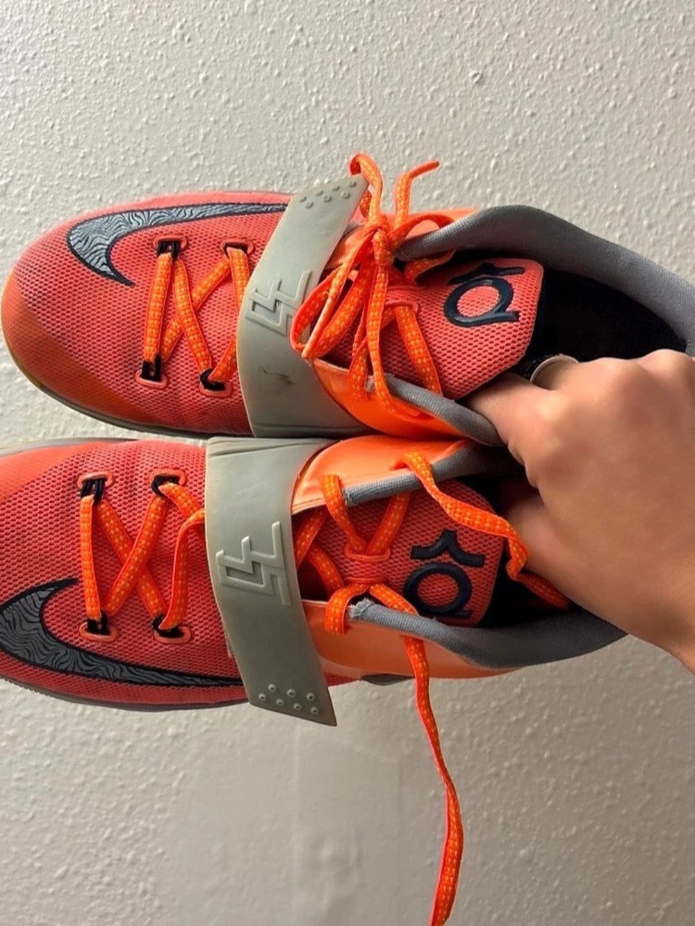 Nike KD 7 35,000 Degrees Athletic Shoes. Size: 6.5Y Condition: Fair  Unisex